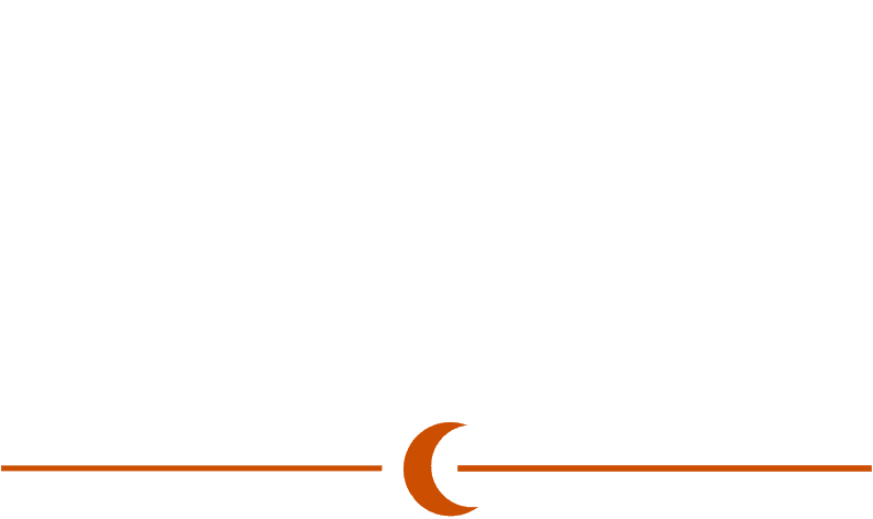 De Luna Realty