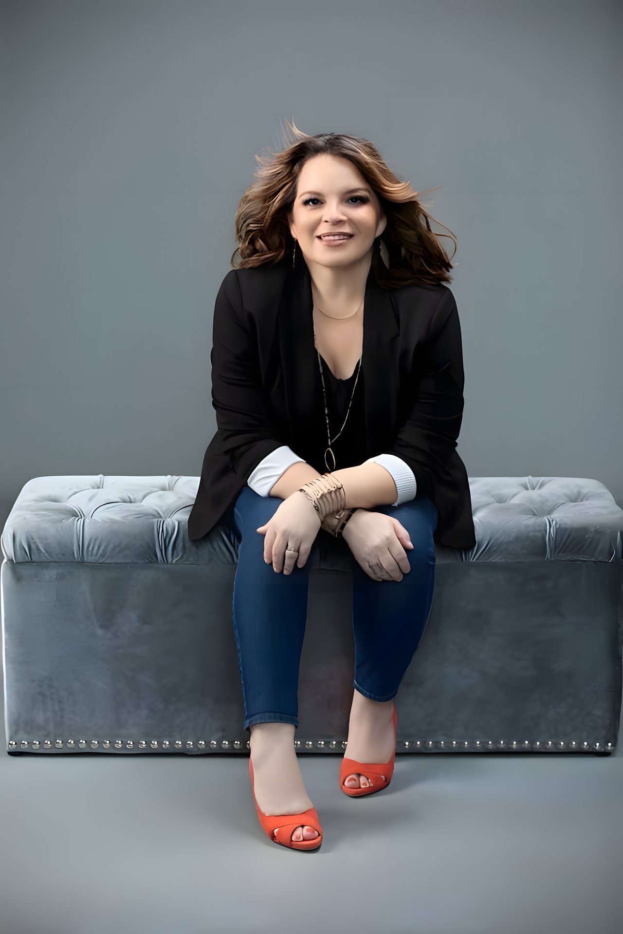 Celina De Luna Lopez — Austin TX Real Estate Agent, Bilingual English Spanish